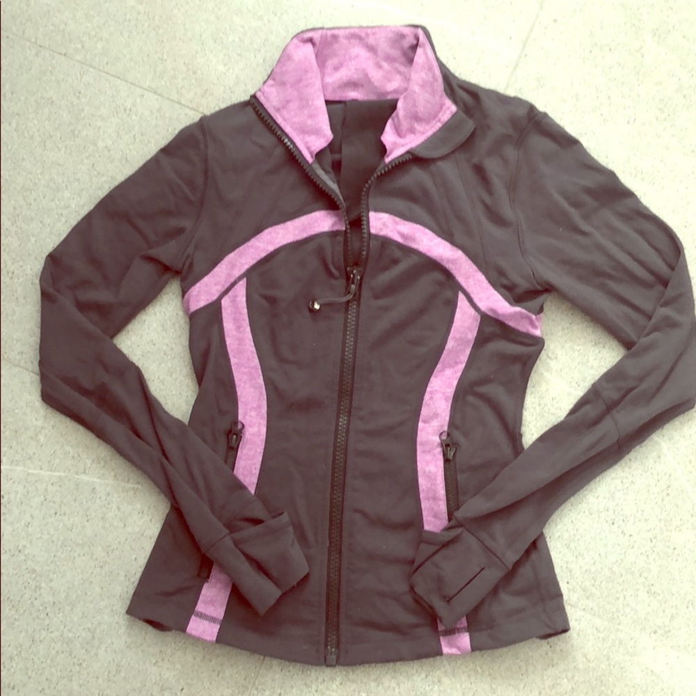 Lululemon women’s full zip jacket Size 4